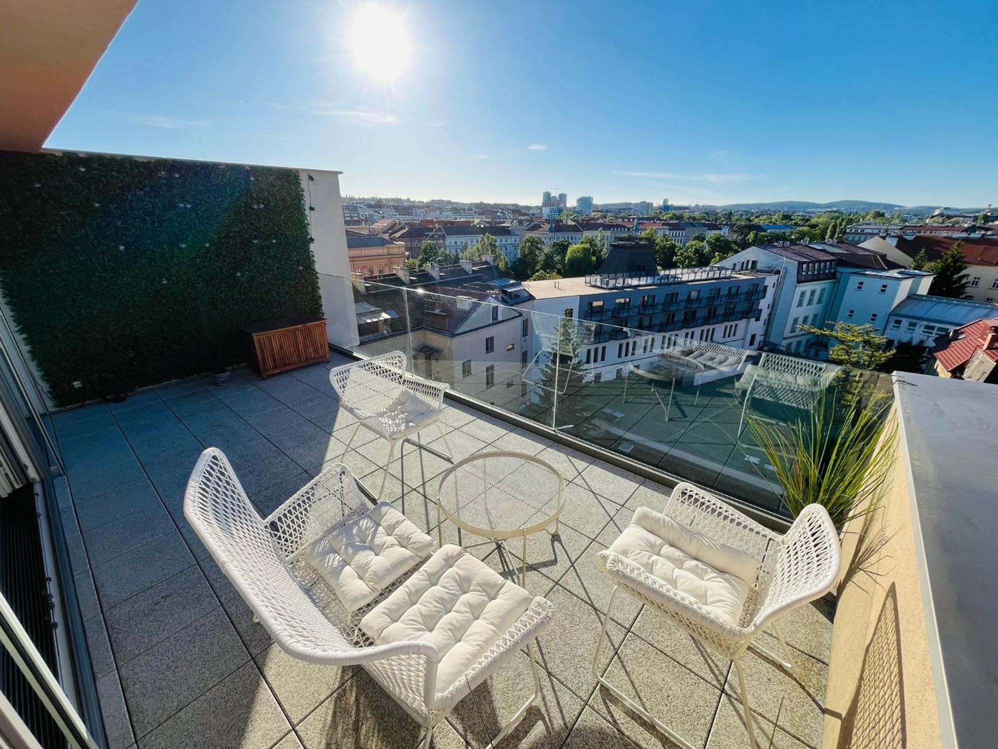 Center With Parking And A Big Terrace Apartment Brno
